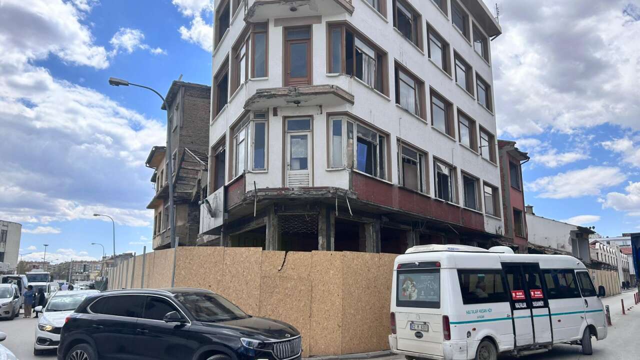 Konya’nın kalbinde yıkım sürüyor 9